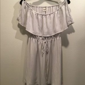 Cute off the shoulder short dress